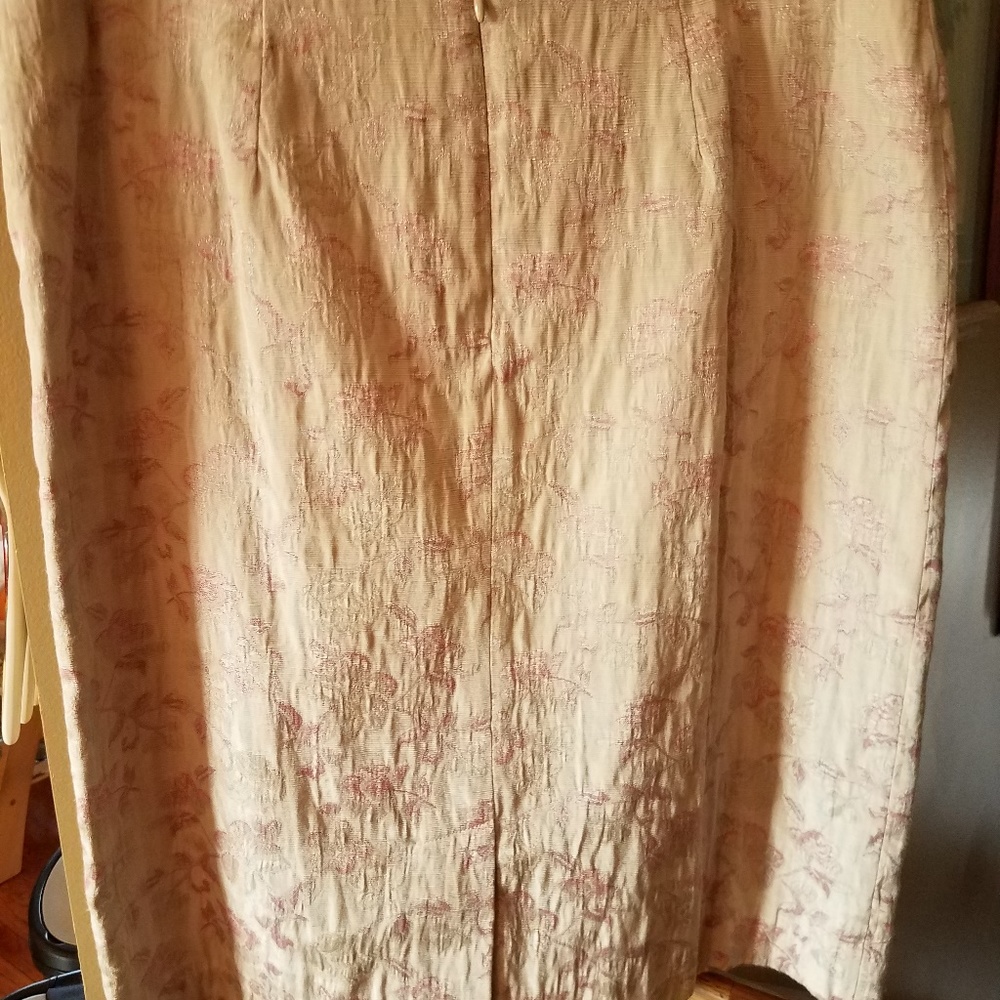Tapestry suit - Picture 3 of 6